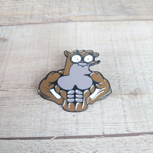 Regular Show Pin Buff Rigby - Picture 1 of 3
